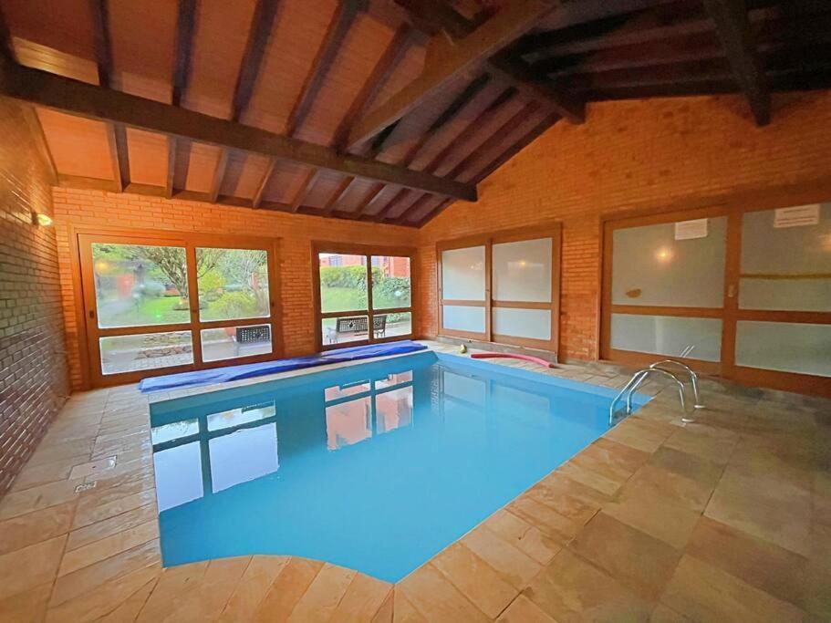 Aconchegante Apto 3 Dorm. Com Piscina Aquecida Грамаду Екстериор снимка
