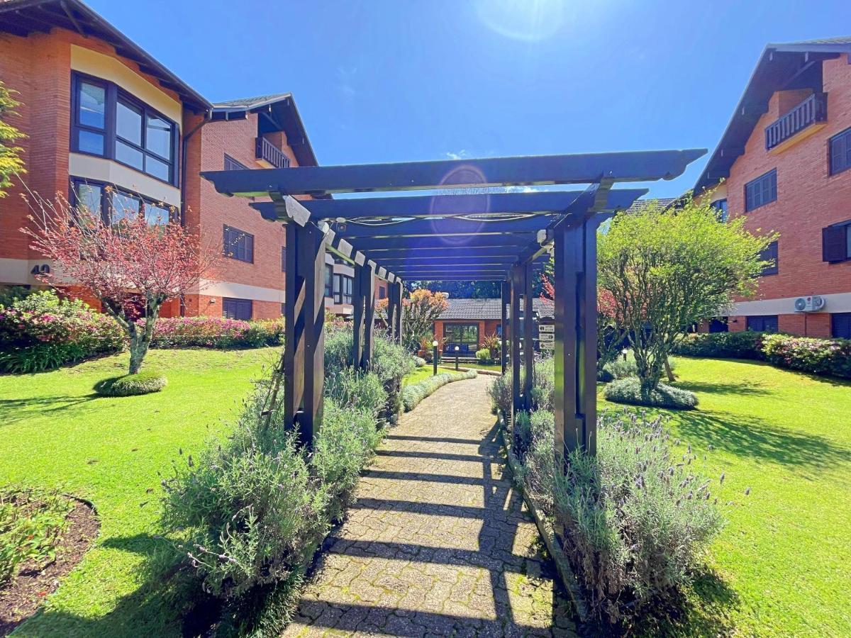 Aconchegante Apto 3 Dorm. Com Piscina Aquecida Грамаду Екстериор снимка